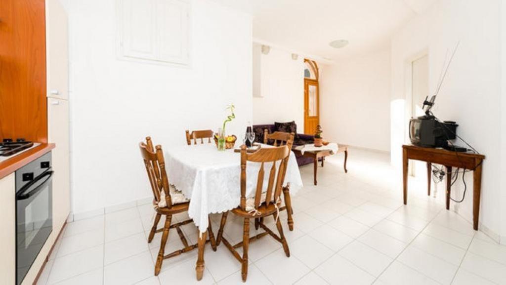 Old Town Budget Apartment Dubrovnik Exterior photo