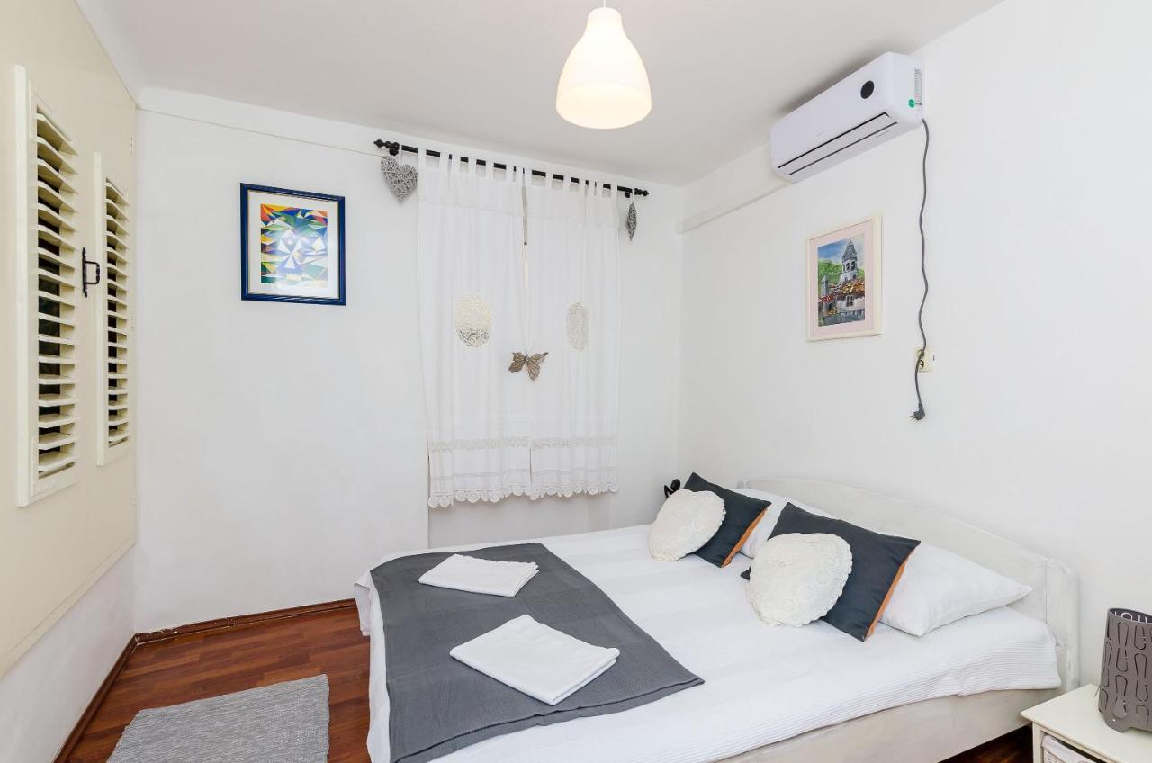 Old Town Budget Apartment Dubrovnik Exterior photo