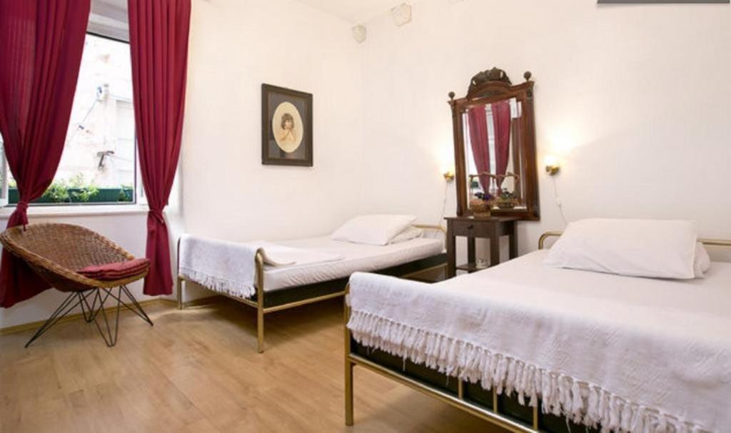 Old Town Budget Apartment Dubrovnik Exterior photo